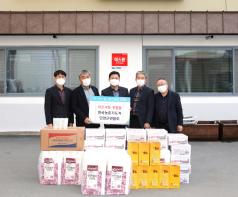 한국농촌지도자 단양군연합회, 이웃사랑 후원품 전달 기사 이미지